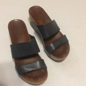 Chocolat Blu Navy Sandals Size 8 Martin Preowned